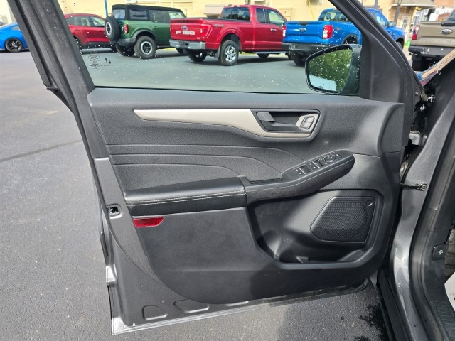 2022 Ford Escape SE - Photo 10