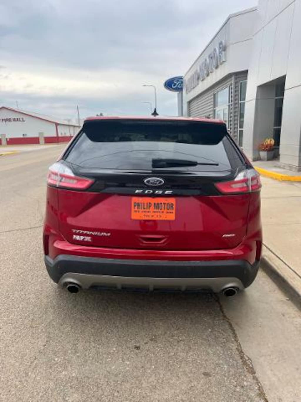 Used 2024 Ford Edge Titanium SUV