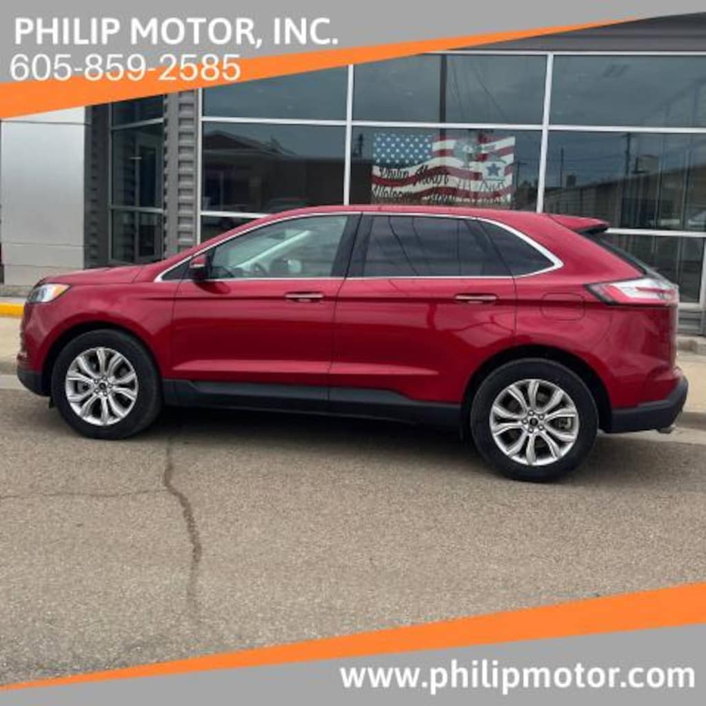 Used 2024 Ford Edge Titanium SUV
