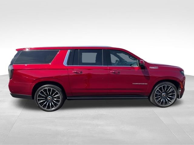 2025 Chevrolet Suburban High Country - Photo 7