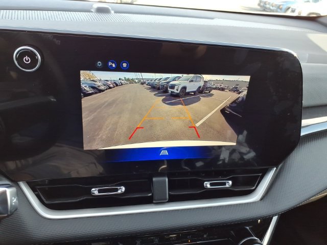 2027 Chevrolet Equinox LT - Photo 12