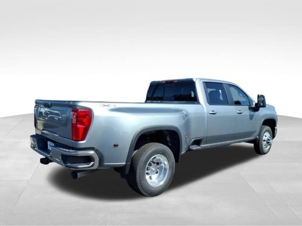 New 2026 Chevrolet Silverado 3500 HD LT DRW Truck