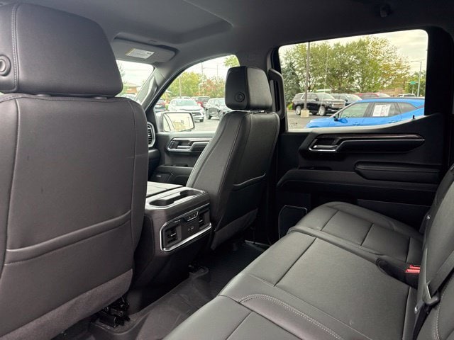 2024 Chevrolet Silverado 1500 LTZ - Photo 11