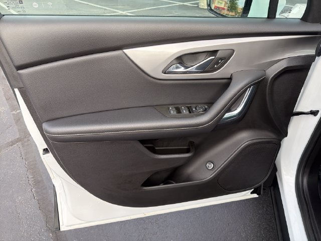 2023 Chevrolet Blazer 2LT - Photo 10