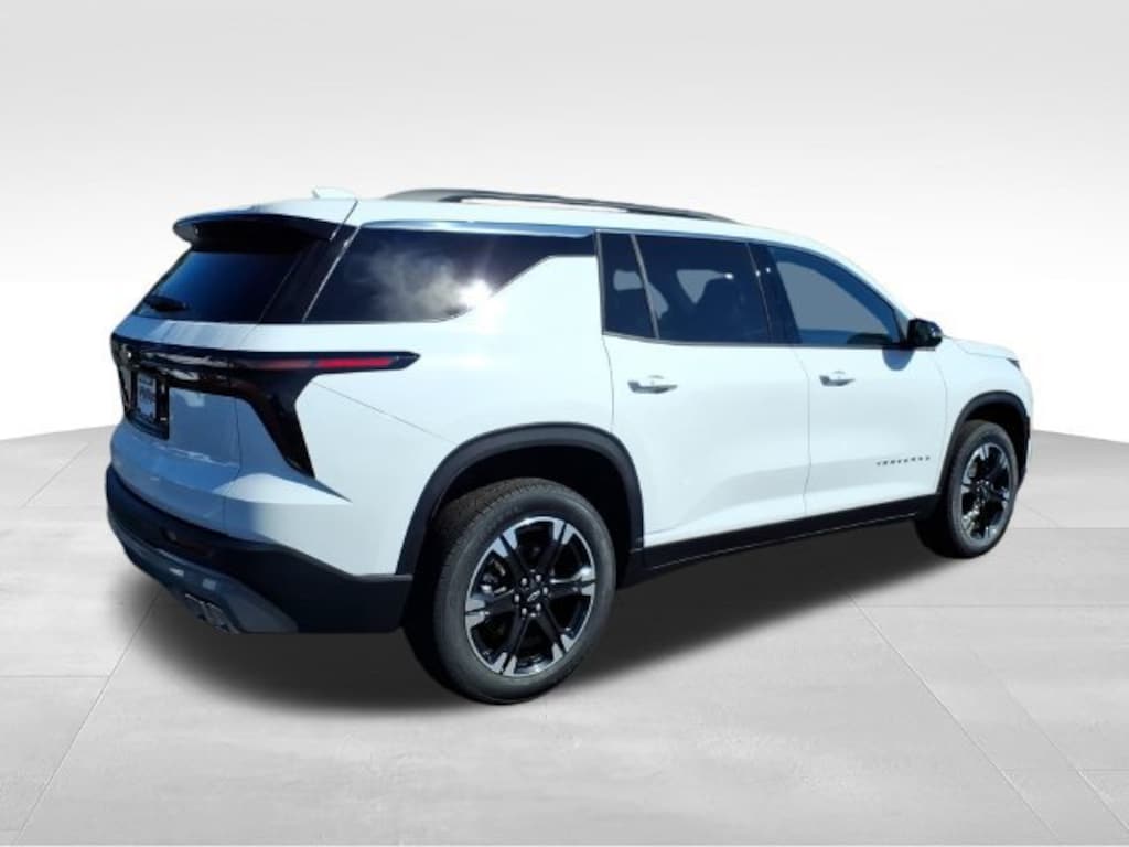 New 2027 Chevrolet Traverse LT SUV