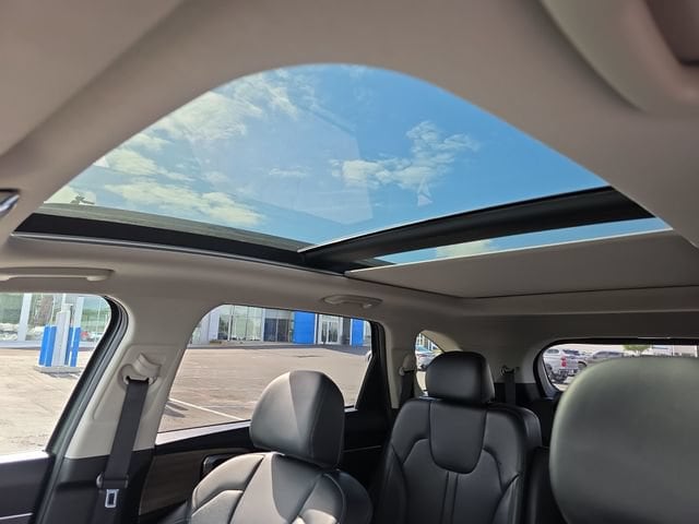 2023 Kia Sorento X-Line EX - Photo 19