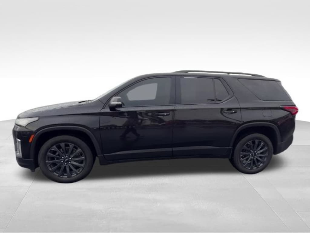 Used 2023 Chevrolet Traverse RS SUV
