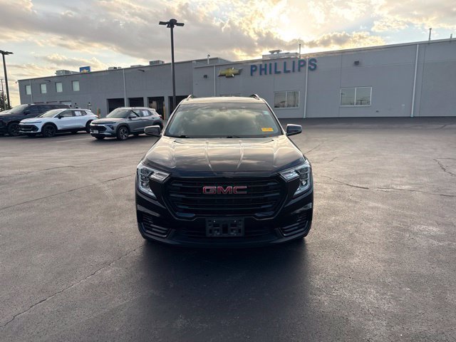 Used 2023 GMC Terrain SLE SUV