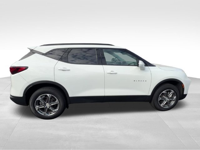 2023 Chevrolet Blazer 2LT - Photo 7