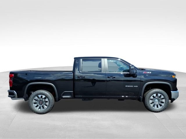 2026 Chevrolet Silverado 2500 HD LT - Photo 2