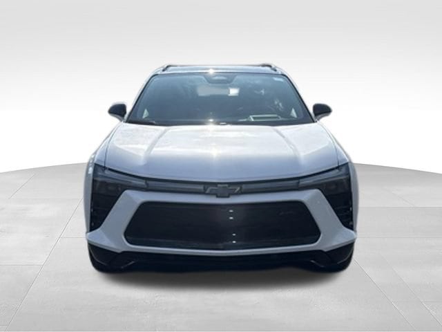 Used 2025 Chevrolet Blazer EV RS with VIN 3GNKDJRJ0SS175060 for sale in Frankfort, IL