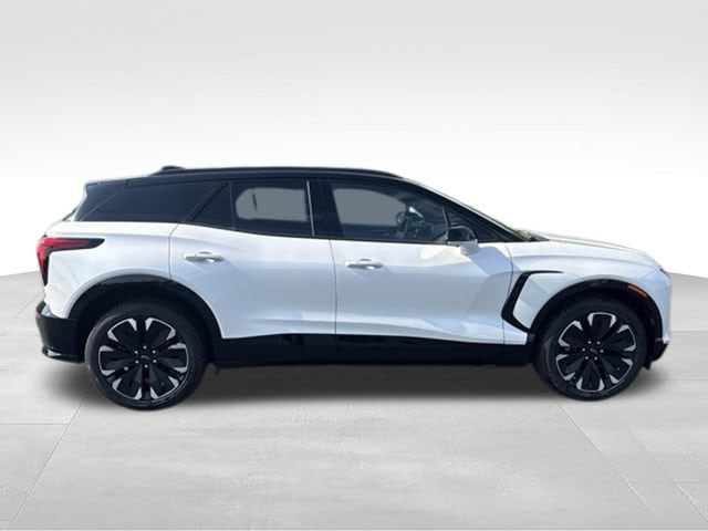 2025 Chevrolet Blazer EV RS - Photo 8