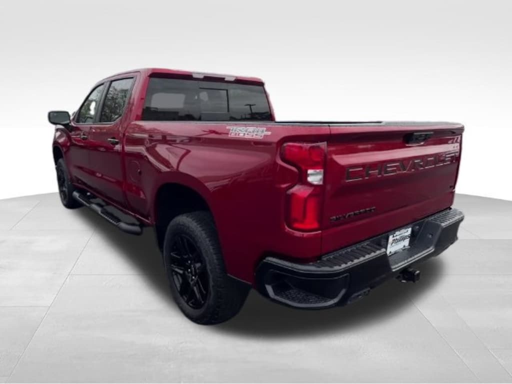 Used 2024 Chevrolet Silverado 1500 LT Trail Boss Truck Crew Cab