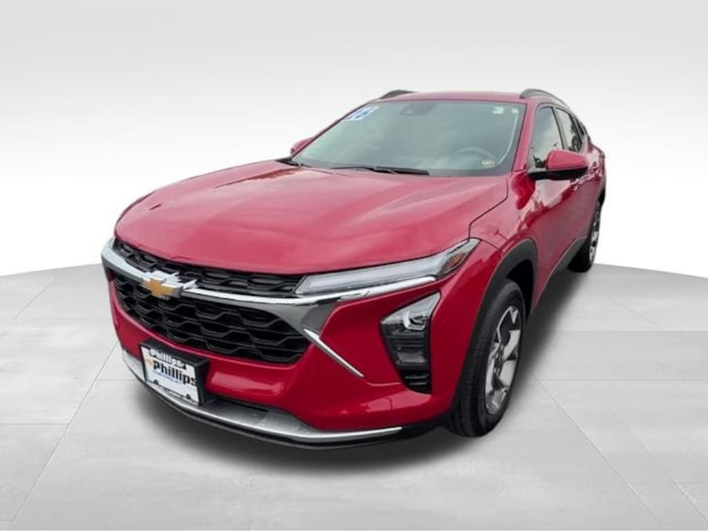 Used 2026 Chevrolet Trax LT SUV