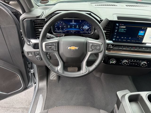 2023 Chevrolet Silverado 1500 LT - Photo 13