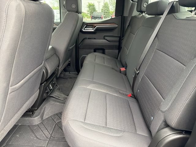 2023 Chevrolet Silverado 1500 LT - Photo 20