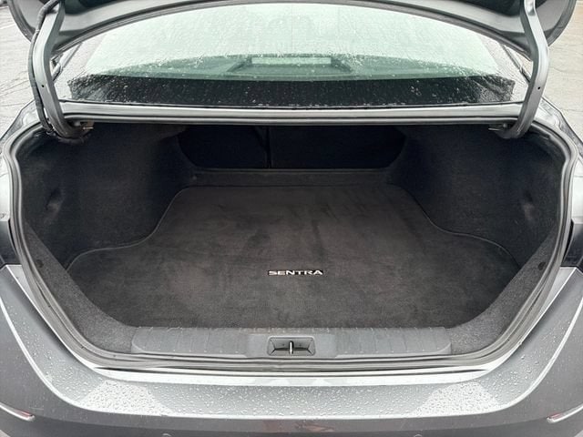 2025 Nissan Sentra SV - Photo 22