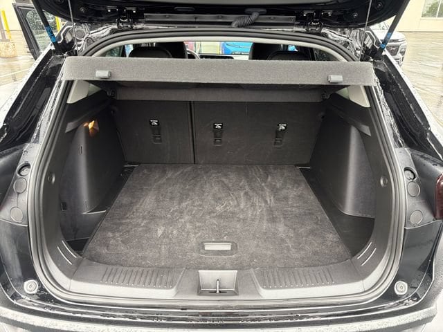 2024 Chevrolet Trax LT - Photo 21