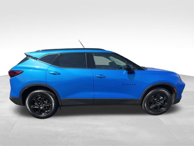 2024 Chevrolet Blazer 2LT - Photo 7