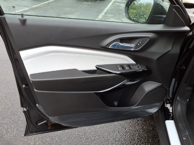 2026 Chevrolet Trax LT - Photo 10