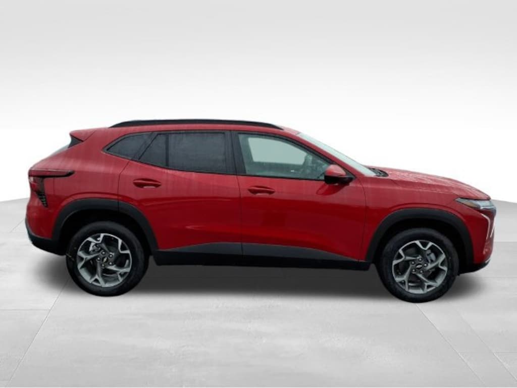 New 2026 Chevrolet Trax LT SUV