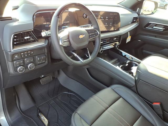 2026 Chevrolet Suburban High Country - Photo 5
