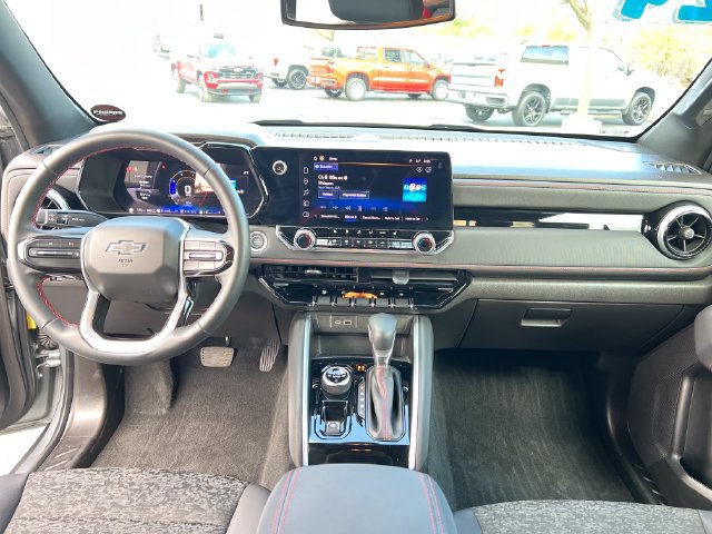 2024 Chevrolet Colorado Z71 - Photo 12