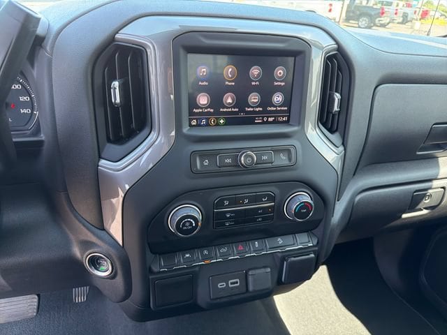 2023 Chevrolet Silverado 1500 Custom - Photo 17