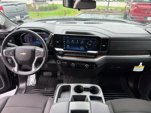 2026 Chevrolet Silverado 1500 LT - Photo 12