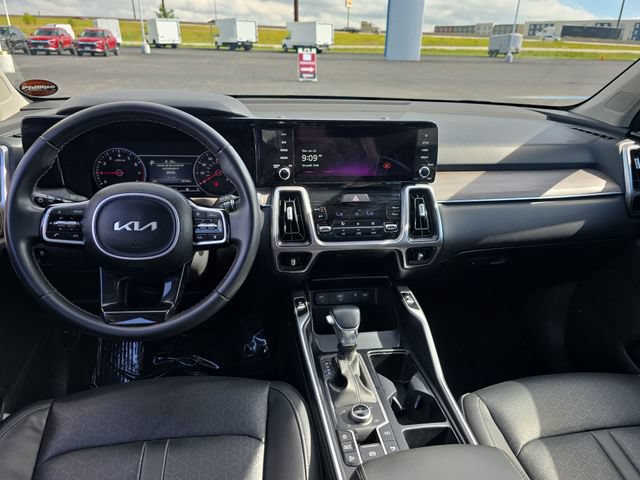 2023 Kia Sorento X-Line EX - Photo 11