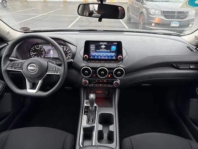 2025 Nissan Sentra SV - Photo 12