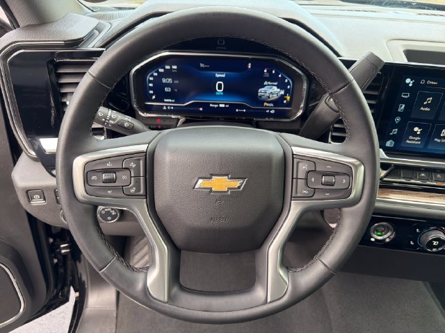 2023 Chevrolet Silverado 1500 LT - Photo 14