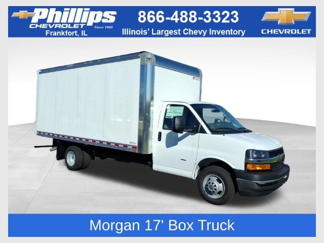 2026 Chevrolet Express Cutaway Base