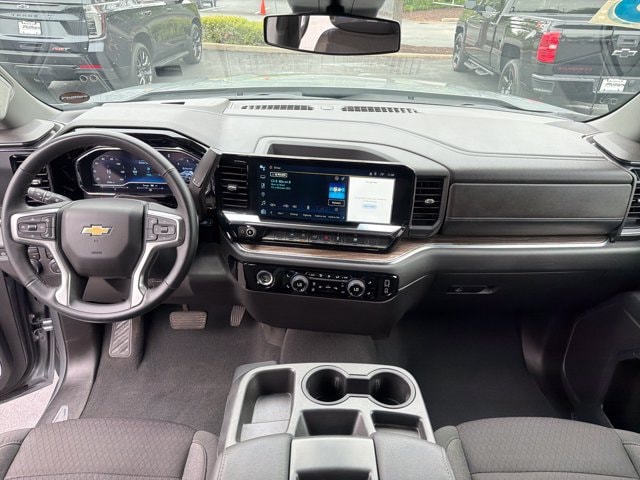 2023 Chevrolet Silverado 1500 LT - Photo 12