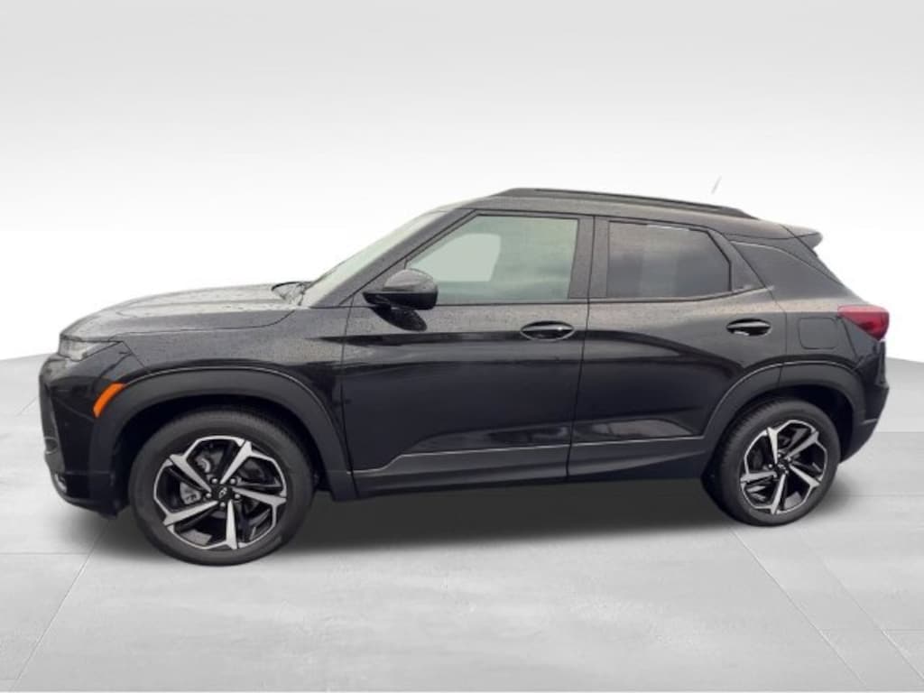Used 2023 Chevrolet Trailblazer RS SUV