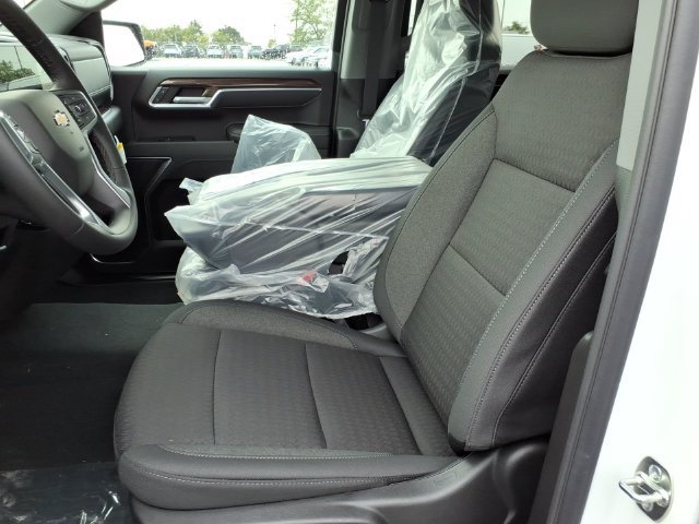 2026 Chevrolet Silverado 1500 LT - Photo 6