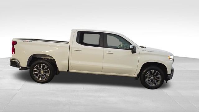 2022 Chevrolet Silverado 1500 LT - Photo 9