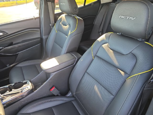 2025 Chevrolet Trax Activ - Photo 16
