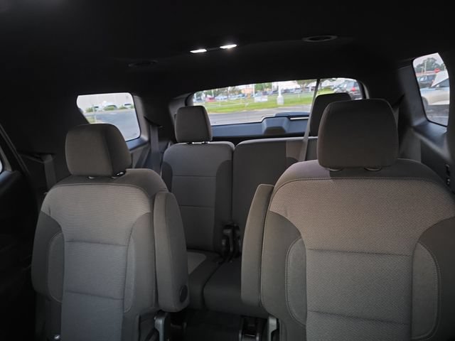 2023 Chevrolet Traverse 1LT - Photo 38