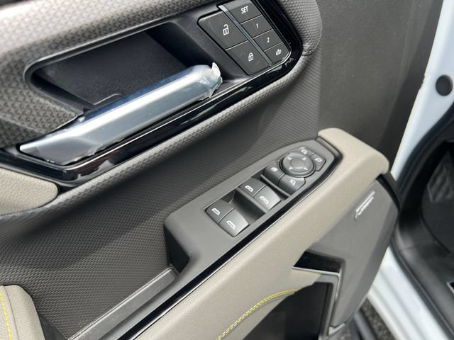 2025 Chevrolet Silverado 1500 ZR2 - Photo 13