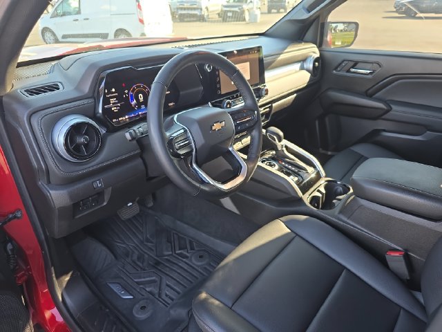 2024 Chevrolet Colorado LT - Photo 13