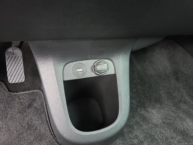 2024 Hyundai IONIQ 5 SE - Photo 32