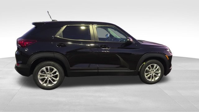 Used 2024 Chevrolet Trailblazer LS SUV