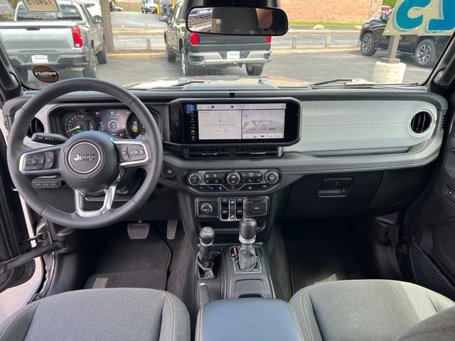 2025 Jeep Wrangler 4xe Sahara 4XE - Photo 15