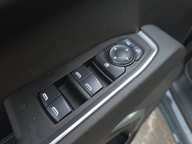 2025 Chevrolet Silverado 1500 LT - Photo 12