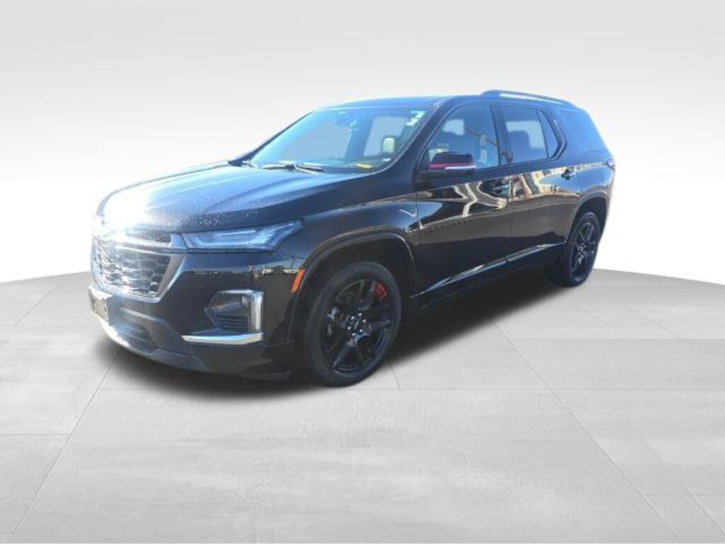 Used 2023 Chevrolet Traverse Premier SUV