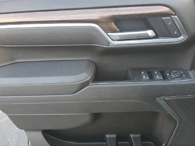 2025 Chevrolet Silverado 1500 LT - Photo 10