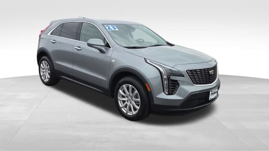 Used 2023 CADILLAC XT4 FWD Luxury SUV