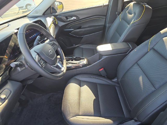 2025 Chevrolet Trax Activ - Photo 14