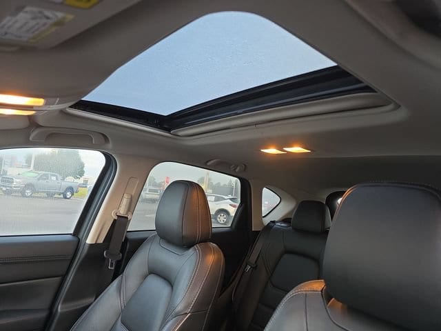 2025 Mazda CX-5 S Preferred package - Photo 24